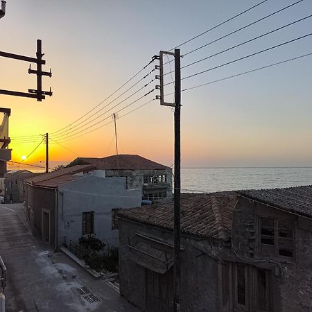 Charming Old Tannery House With Spacious Veranda And Stunning Sea View! 干尼亞 外观 照片